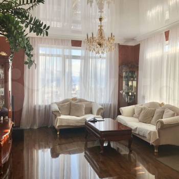 Сдается 2-х комнатная квартира, 64 м²