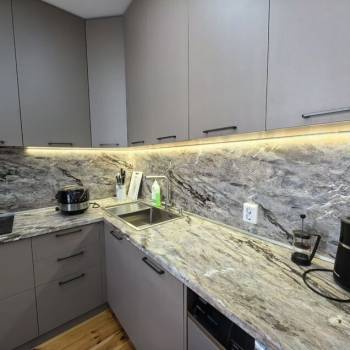 Продается 2-х комнатная квартира, 76 м²