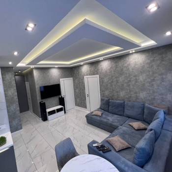 Продается 1-комнатная квартира, 68 м²