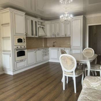 Продается 2-х комнатная квартира, 93 м²