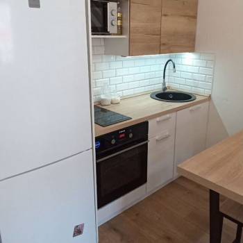 Продается 1-комнатная квартира, 28 м²