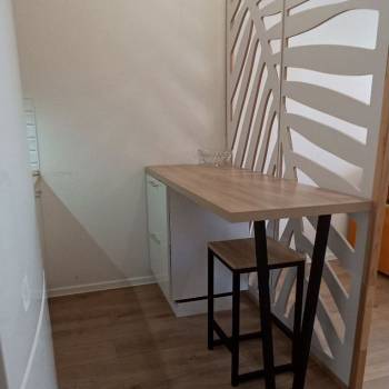 Продается 1-комнатная квартира, 28 м²