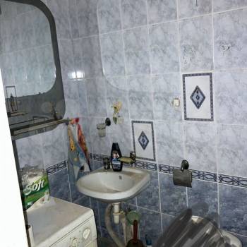 Сдается Многокомнатная квартира, 60 м²