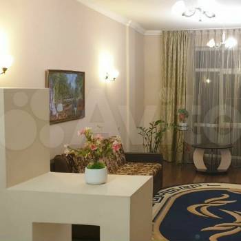 Сдается 2-х комнатная квартира, 75 м²