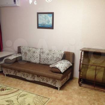 Сдается 1-комнатная квартира, 40 м²