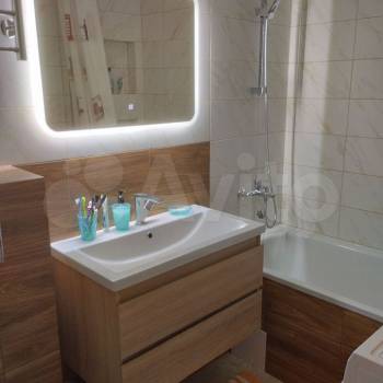 Продается 1-комнатная квартира, 36 м²