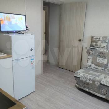 Продается 1-комнатная квартира, 36 м²