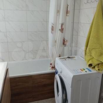 Продается 1-комнатная квартира, 36 м²