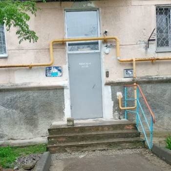 Продается 1-комнатная квартира, 32 м²