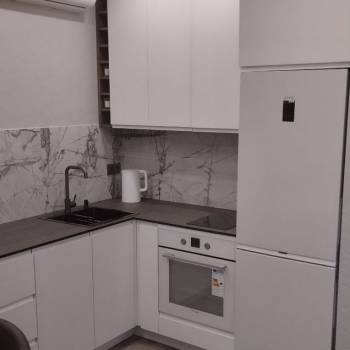 Продается 1-комнатная квартира, 37,5 м²