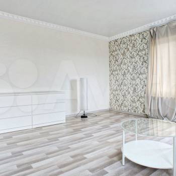 Продается 3-х комнатная квартира, 103 м²