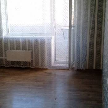 Продается 1-комнатная квартира, 40 м²