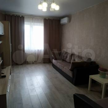 Сдается 2-х комнатная квартира, 65 м²