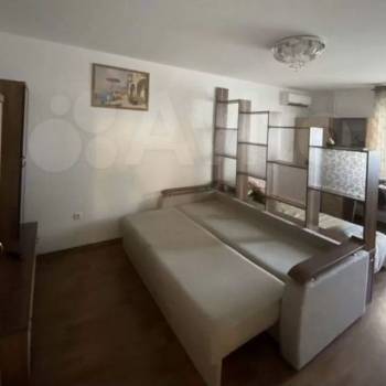 Сдается 1-комнатная квартира, 45 м²