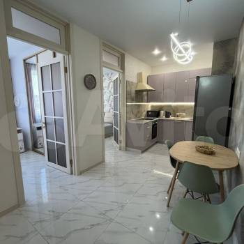 Продается 2-х комнатная квартира, 56 м²