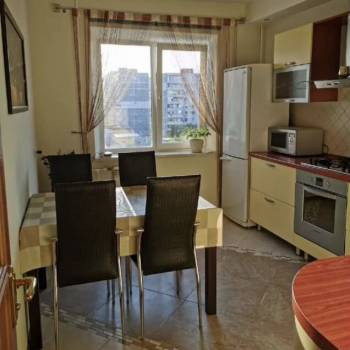 Продается 3-х комнатная квартира, 64,8 м²