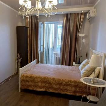 Сдается 1-комнатная квартира, 45 м²