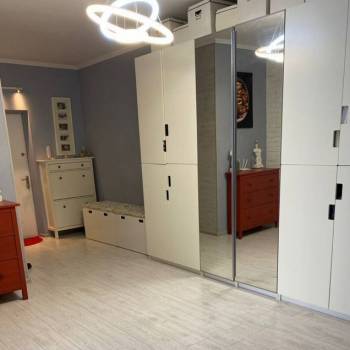 Продается 2-х комнатная квартира, 80 м²