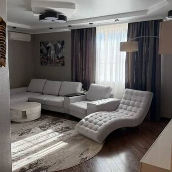 Сдается 2-х комнатная квартира, 70 м²