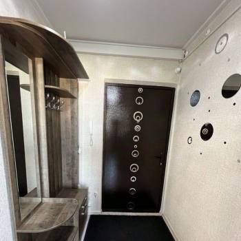 Продается 1-комнатная квартира, 38 м²