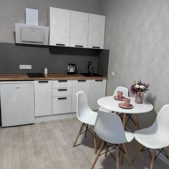 Сдается 1-комнатная квартира, 42 м²