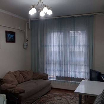 Сдается 1-комнатная квартира, 47 м²