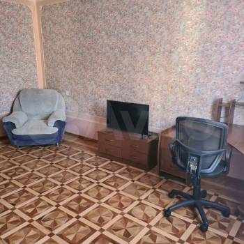 Сдается Многокомнатная квартира, 70 м²