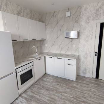 Сдается 1-комнатная квартира, 41,8 м²