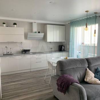 Продается 3-х комнатная квартира, 100 м²