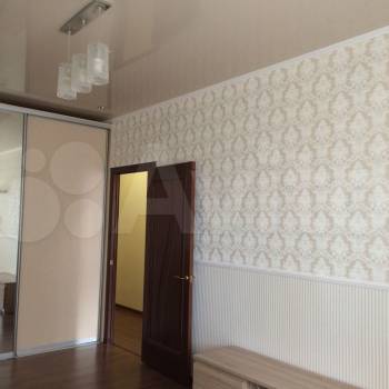 Сдается 1-комнатная квартира, 42 м²