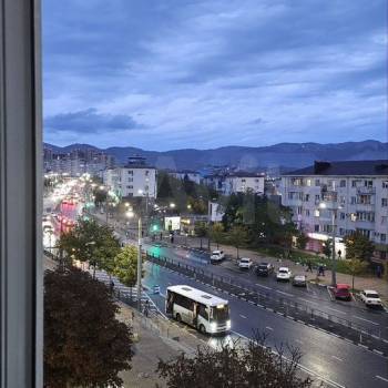 Продается 1-комнатная квартира, 33 м²