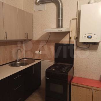 Сдается 1-комнатная квартира, 40 м²