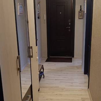 Продается 1-комнатная квартира, 37 м²