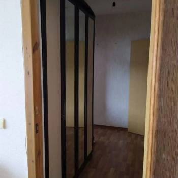 Продается 1-комнатная квартира, 40 м²