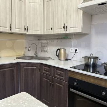 Сдается 2-х комнатная квартира, 59,8 м²