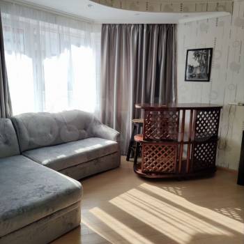 Сдается 1-комнатная квартира, 51 м²