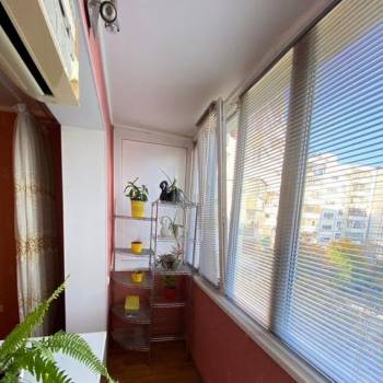 Продается 3-х комнатная квартира, 65,3 м²