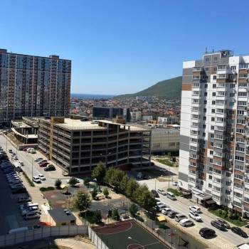 Продается 1-комнатная квартира, 38 м²