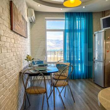 Сдается 1-комнатная квартира, 43 м²