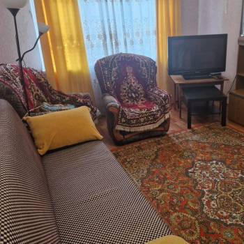 Сдается 1-комнатная квартира, 42 м²