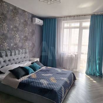 Сдается 1-комнатная квартира, 43 м²