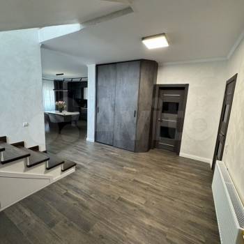 Продается Дом, 200 м²
