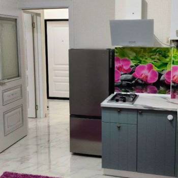 Продается 1-комнатная квартира, 42 м²