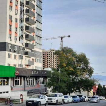 Сдается 1-комнатная квартира, 38 м²