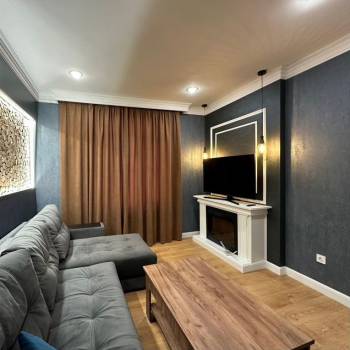 Продается 2-х комнатная квартира, 56 м²