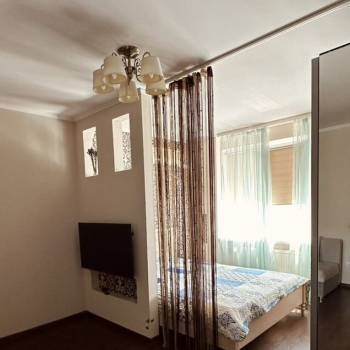 Продается 1-комнатная квартира, 37,4 м²