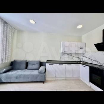 Сдается 1-комнатная квартира, 43 м²