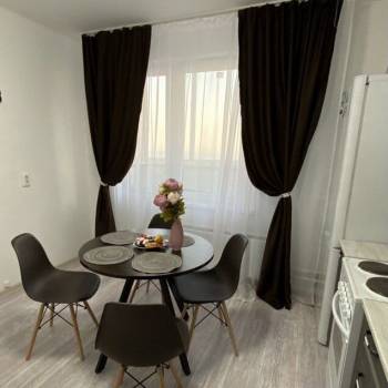 Продается 1-комнатная квартира, 37,9 м²