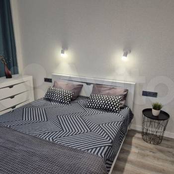 Сдается 1-комнатная квартира, 42 м²