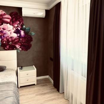 Сдается 2-х комнатная квартира, 90 м²